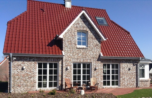 Керамическая черепица Roben Flandern Plus Кайенская блестящая ангоб